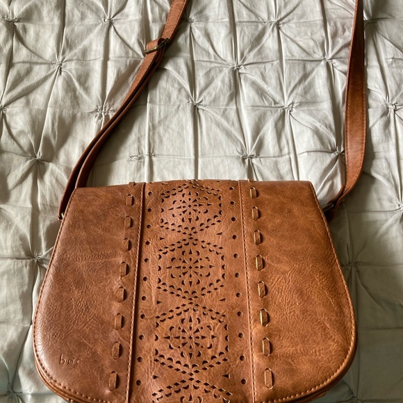 B.O.C. Vegan/faux leather shoulder saddle bag - Picture 1 of 14